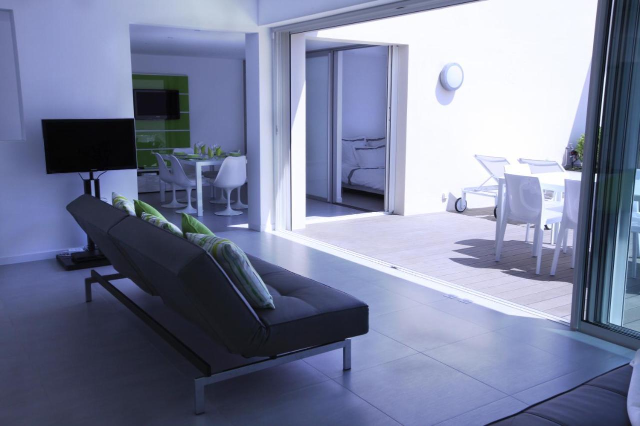 Design Apartment - Pool, Large Terrace And Panoramic Views Of Mediterranean Bandol Bagian luar foto