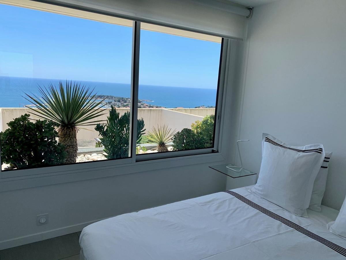 Design Apartment - Pool, Large Terrace And Panoramic Views Of Mediterranean Bandol Bagian luar foto